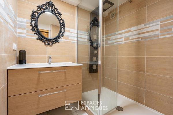 Maison au fond d’une impasse avec piscine