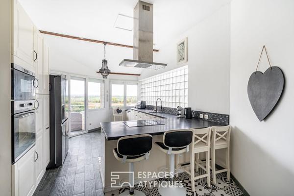 Maison au fond d’une impasse avec piscine