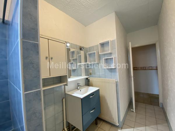 Maison de village de 77m2 - village avec écoles et transport