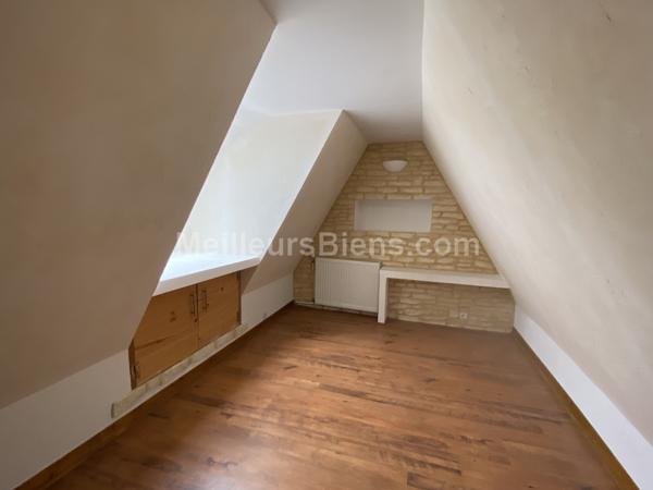 Maison de village de 77m2 - village avec écoles et transport