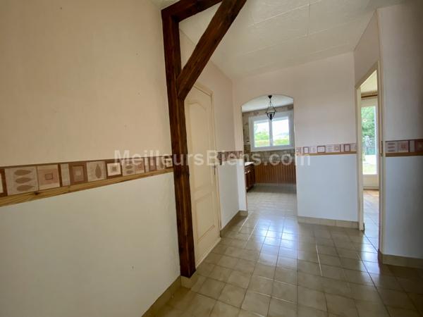 Maison de village de 77m2 - village avec écoles et transport