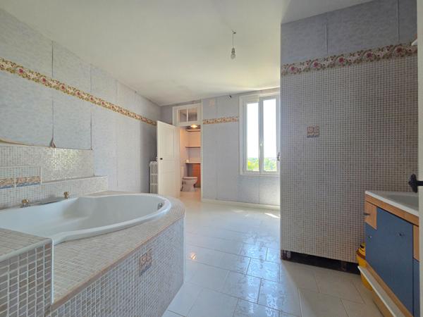 Maison 8 pièces 153 m2