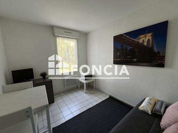 Location Studio meublé 16.8 m² - 9 BIS QUAI MAURICE METAYER Niort 79000