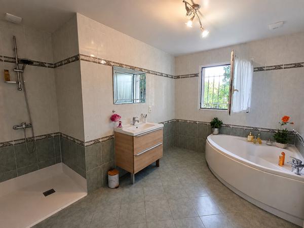 Maison 6 pièces 150 m2