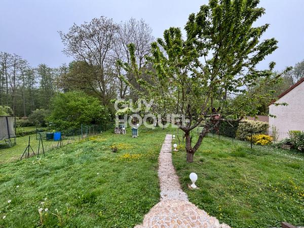 À vendre : deux maisons indépendantes sur grand terrain à Tournan-en-Brie RER E Paris ? Opportunité rare pour investisseurs ou familles