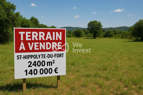Terrain constructible 2400 m² à Saint-Hippolyte-du-Fort