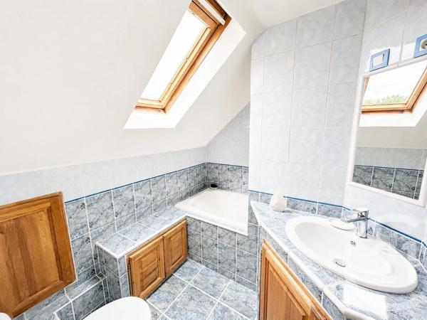 Maison à vendre  5 pièces - 81 m 2   LES MUREAUX  - 78
