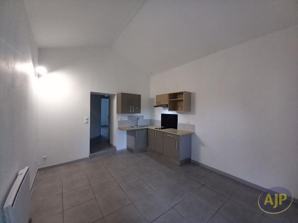 Location maison Lesparre Medoc : 511 € - AJP Lesparre Immobilier