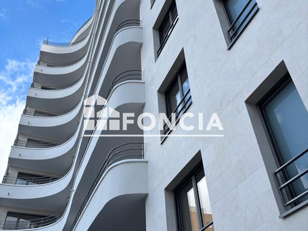 Location Appartement 4 pièces 89.5 m² - Clichy 92110