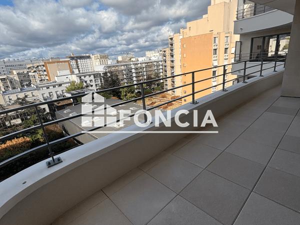 Location Appartement 4 pièces 89.5 m² - Clichy 92110