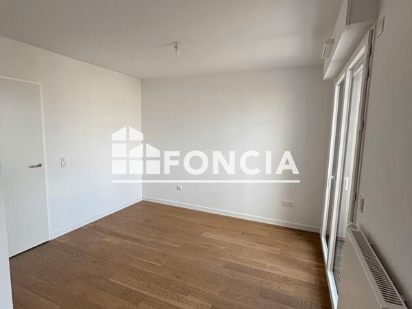 Location Appartement 4 pièces 89.5 m² - Clichy 92110
