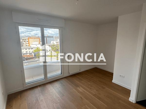 Location Appartement 4 pièces 89.5 m² - Clichy 92110
