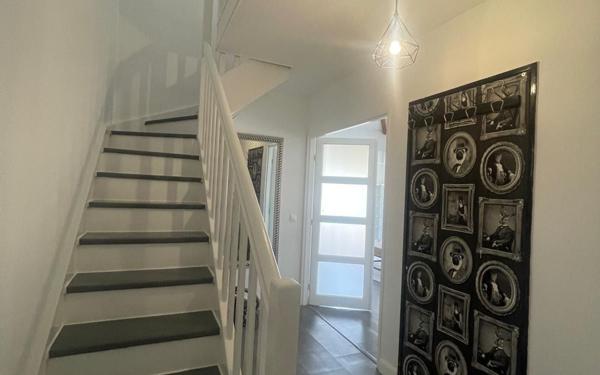 Appartement à louer    3 pièces • 70,59 m2 Ferney-Voltaire