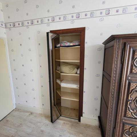 Appartement RIOM-ES-MONTAGNES. Riom es Montagnes (15400)
