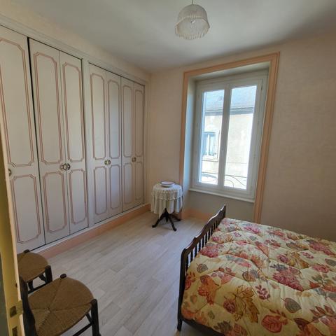 Appartement RIOM-ES-MONTAGNES. Riom es Montagnes (15400)