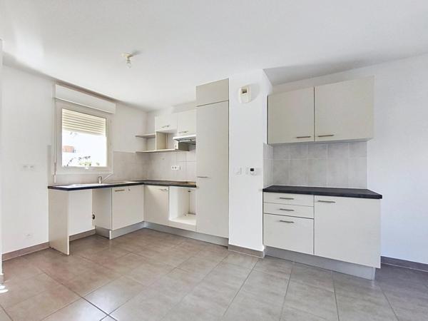 MAISON FAMILIALE SUR MARTIGNAS