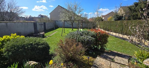 LUISANT PROCHE CHARTRES - Agglo filibus prisée, Maison T6 modernisée et en parfait état