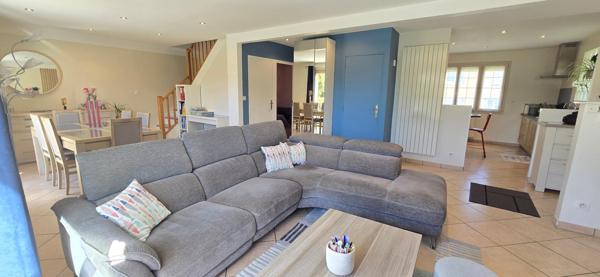 LUISANT PROCHE CHARTRES - Agglo filibus prisée, Maison T6 modernisée et en parfait état