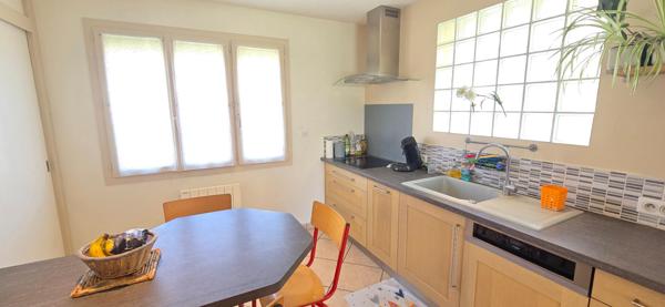 LUISANT PROCHE CHARTRES - Agglo filibus prisée, Maison T6 modernisée et en parfait état