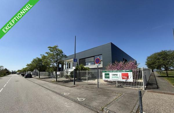 Bureaux à louer à Valence Plateau de Lautagne, bâtiment indépendant, parking privatif