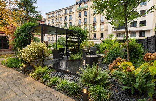 Bureaux à louer Levallois-Perret rénovés au pied du métro ligne 3
