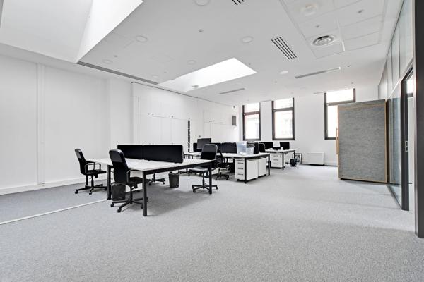 Bureaux à louer Levallois-Perret rénovés au pied du métro ligne 3