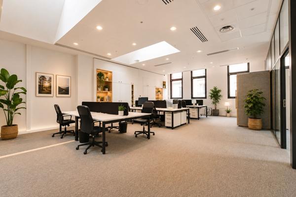 Bureaux à louer Levallois-Perret rénovés au pied du métro ligne 3