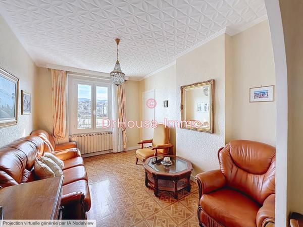 Appartement à vendre 4 pièces de 109 m²