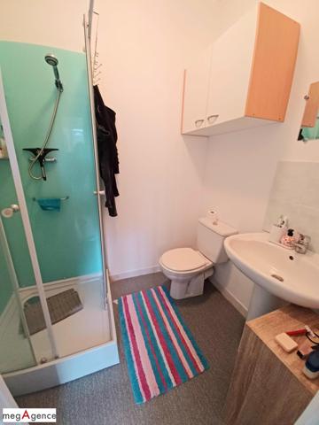 Appartement à FOUGERES, 35300 - 1 pièce 25m²