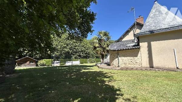 Maison de campagne rénovée - 4 CHAMBRES