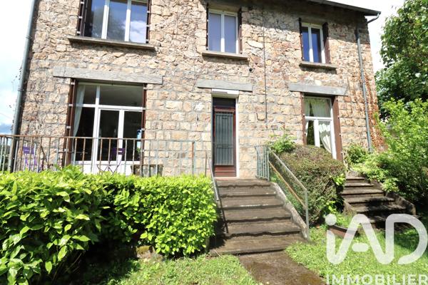Maison à vendre 9 pièces 177,35 m² Neuvic