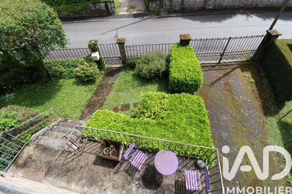 Maison à vendre 9 pièces 177,35 m² Neuvic