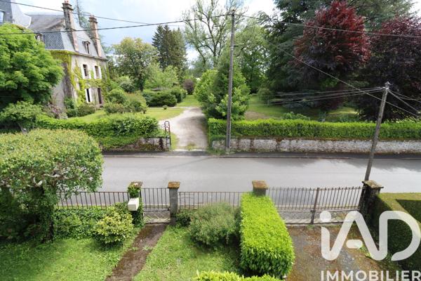 Maison à vendre 9 pièces 177,35 m² Neuvic