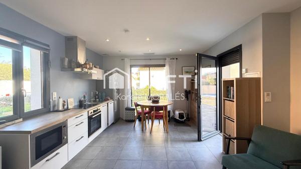 PALAU DEL VIDRE (66), BELLE VILLA, 4 FACES, STATIONNEMENT, PISCINE, APPARTEMENT T2