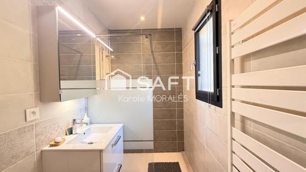 PALAU DEL VIDRE (66), BELLE VILLA, 4 FACES, STATIONNEMENT, PISCINE, APPARTEMENT T2