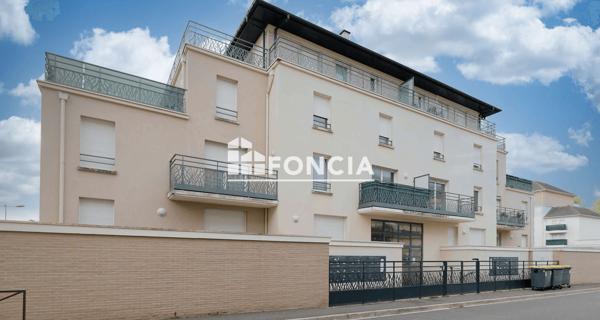 À vendre Appartement 3 pièces 61 m² - Savigny-le-temple 77176