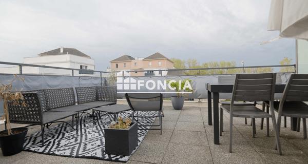 À vendre Appartement 3 pièces 61 m² - Savigny-le-temple 77176