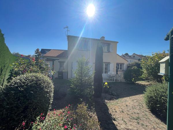 Maison Saint Sebastien Sur Loire 6 pièce(s) 110 m2