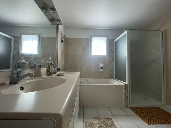 Maison Saint Sebastien Sur Loire 6 pièce(s) 110 m2