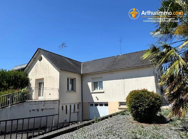 Vente                                                      Maison
                        
                     4 pièces                      96 m2                     à La Guerche-de-Bretagne