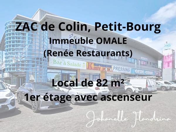 Local à louer, 1er étage avec ascenseur, 82 m², Immeuble Omale, Colin Petit-Bourg