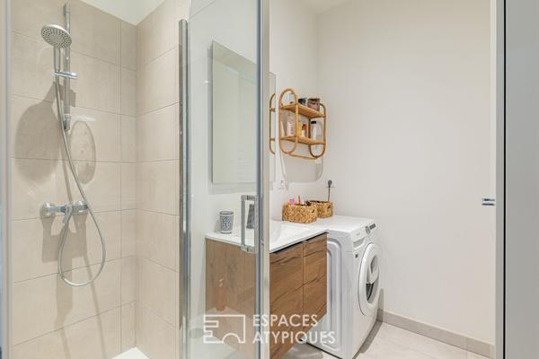 Elégant duplex au dernier étage avec terrasse et parking