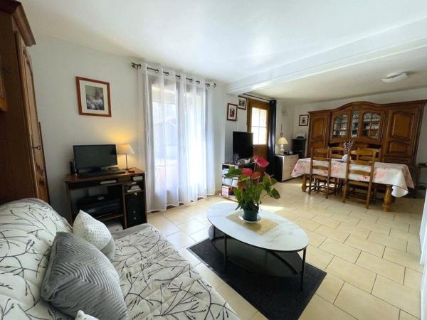 Appartement Grisy Suisnes 2 pièces 43.62 m2 avec terrasse de 6 m²