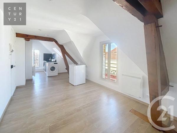Appartement Studio à vendre  1 pièce - 25 m 2   TROYES  - 10