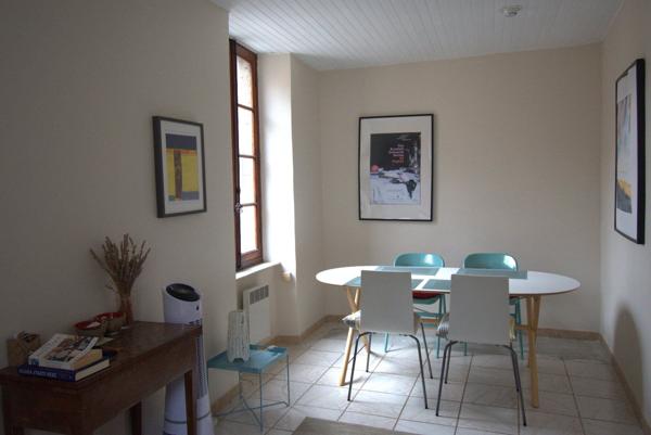 Maison de caractère avec studio indépendant Fabrezan