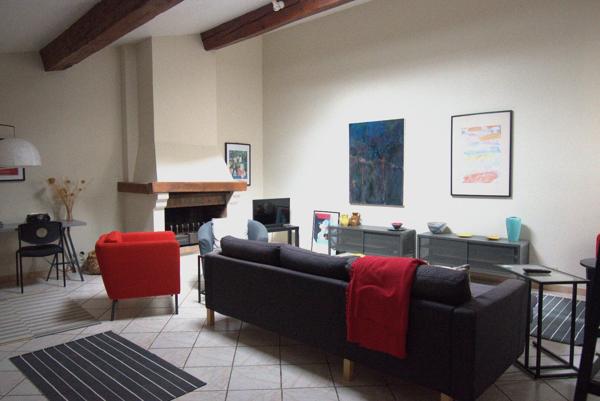 Maison de caractère avec studio indépendant Fabrezan