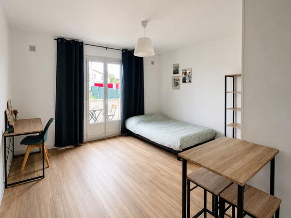 Appartement studio Ballancourt  COPRO BÉNÉVOLE