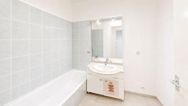 Appartement Castanet Tolosan 2 pièce(s) 40 m2 au calme