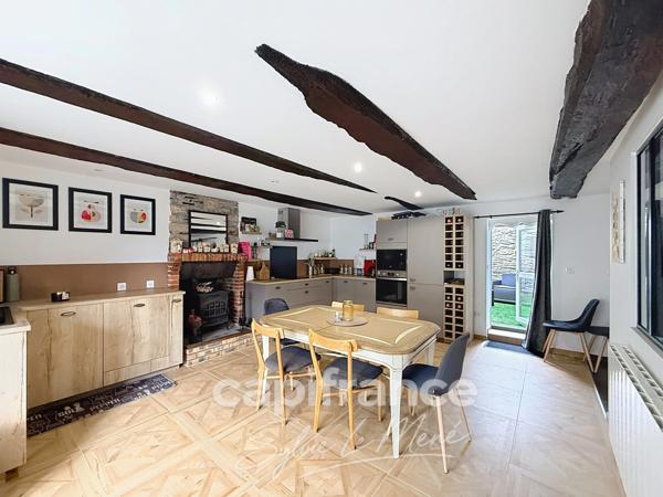 À vendre Maison de bourg de 123 m² – 3 chambres – Terrasse – Naizin / Évellys