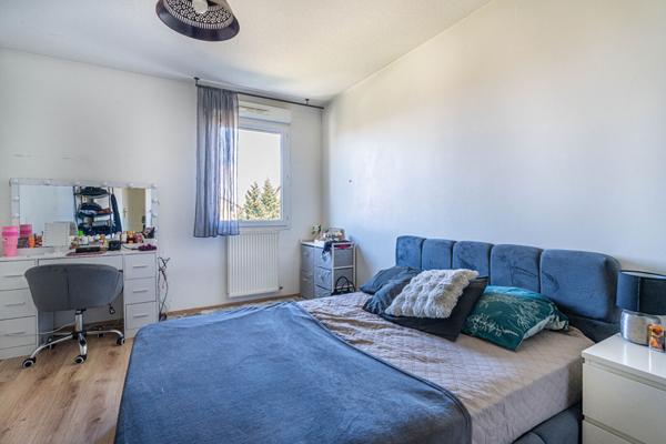 A VENDRE - Appartement vendu LOUE - Ambilly 3 pièces 65.10 m2 - Proche Suisse - Cave et Garage